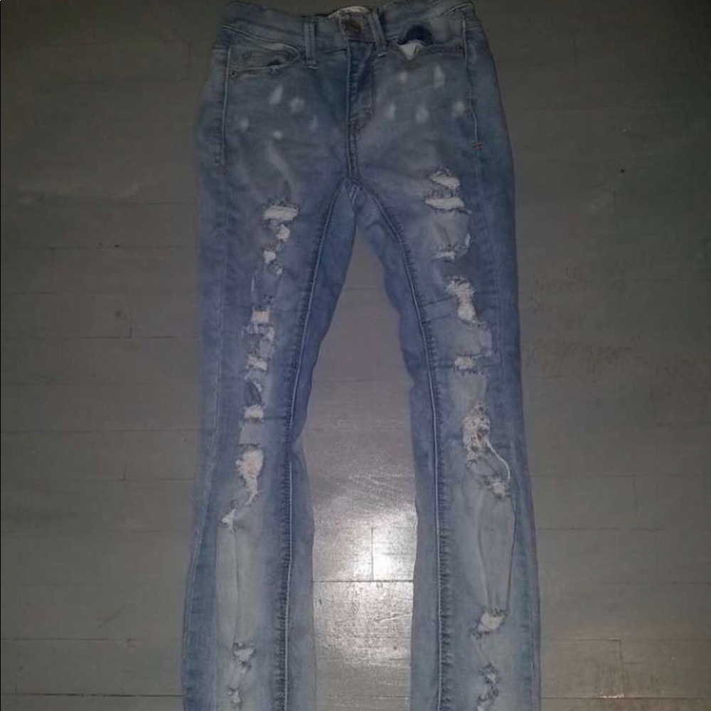 low rise ripped jeans from kohl’s